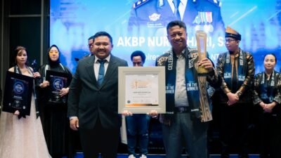 Kapolres Alor Raih Penghargaan 'Best Inspiring and Visionary Leader 2025' Bersama Pengusaha Kamboja dan Korea Selatan