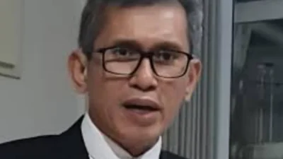 Buzzer: Industri Baru yang Menggempur Demokrasi