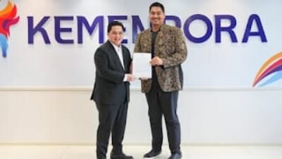 Erick Thohir Serahkan Dokumen Pemain Naturalisasi ke Menpora