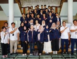 Mahasiswa ULBI Kunjungi Pelindo Regional 2 Tanjung Priok