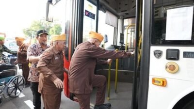 Rayakan Harvetnas 2025, 500 Veteran Keliling Jakarta Gratis dengan Transjakarta