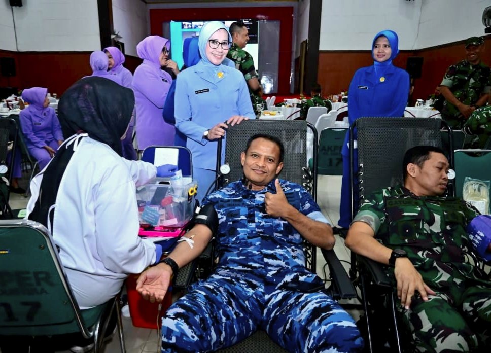 Sambut HUT ke-80 TNI, Danlanud Husein Sastranegara Hadiri Baksos Kesehatan di Cimahi