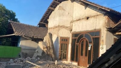 Gempa M 5,7 Guncang Laut Bali, 10 Rumah di Situbondo Rusak