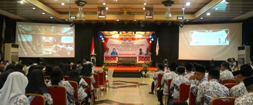 Pengukuhan Pengurus Pleno dan Perangkat Kelengkapan Organisasi (PKO) masa bakti XXIII tahun 2025–2030