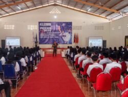 Dandim 0819 Pasuruan Beri Wawasan Kebangsaan kepada Mahasiswa Baru Uniwara