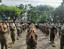 500 Anggota Satpol PP Bekasi Gandeng Koramil 01 Kranji Gelar Latihan Fisik Massal