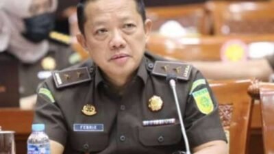 Kejagung Periksa 13 Saksi Kasus Korupsi Pertamina dan Sritex