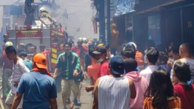 Kebakaran di Tamansari Jakbar, Pemadaman Terkendala Angin Kencang