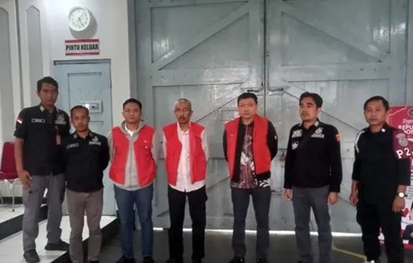 Kejagung Serahkan Tiga Tersangka Perkara Sritex ke Kejari Surakarta