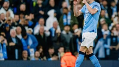 Manchester City Menang Perdana, Napoli Tumbang dengan 10 Pemain