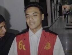 Vadel Badjideh Pasrah Dituntut 12 Tahun Penjara