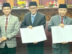 DPRD Kabupaten Probolinggo Bersama Pemkab Probolinggo Tanda Tangani Nota Kesepakatan Bersama 3 Raperda dan KUA dan PPAS Tahun Anggaran 2026
