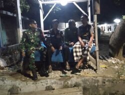 Wujudkan Kamtibmas Kondusif, Babinsa Koramil 0819/20 Gempol Gelar Patroli Siskamling