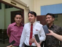 Majelis Hakim PN Tanjung Karang Vonis Dennis Anggriawan Tiga Tahun