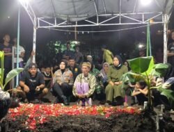 Kapolsek Sedati Ikuti Pemakaman Santri Al Khoziny Asal Desa Pulungan