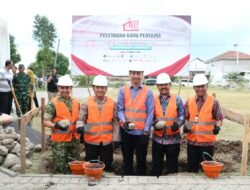 Dandim 0820/Probolinggo Letkol Arh Iwan Hermaya Menghadiri Peletakan Batu Pertama Pembangunan Fisik KDKMP