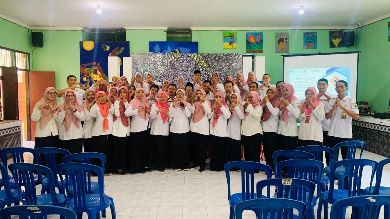 UPT SMP Negeri 4 Pasuruan menjadi tuan rumah kegiatan Sosialisasi Aplikasi SRIKANDI (Sistem Informasi Kearsipan Dinamis Terintegrasi)