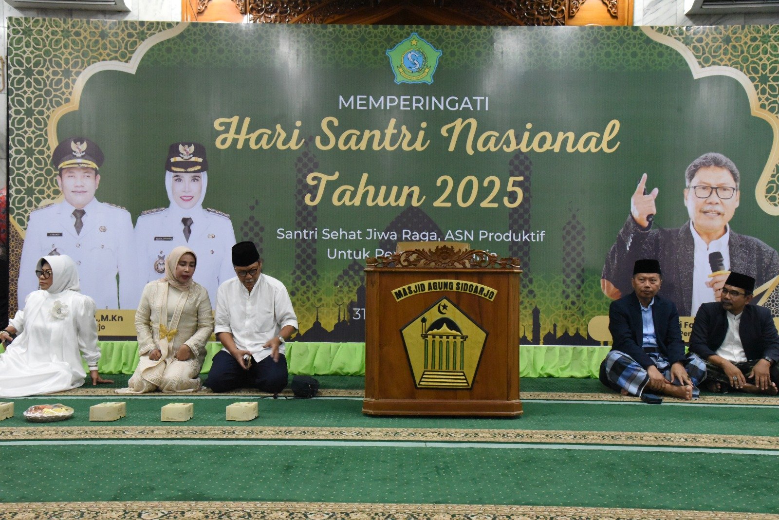 Tabligh Akbar dalam rangka memperingati Hari Santri Nasional (HSN) tahun 2025.