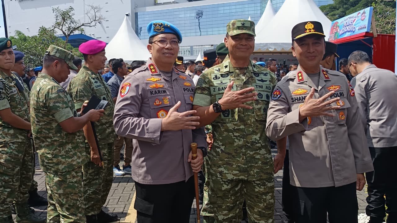 Kapolri Jenderal Pol Listyo Sigit Prabowo di Stadion Gajayana Kota Malang