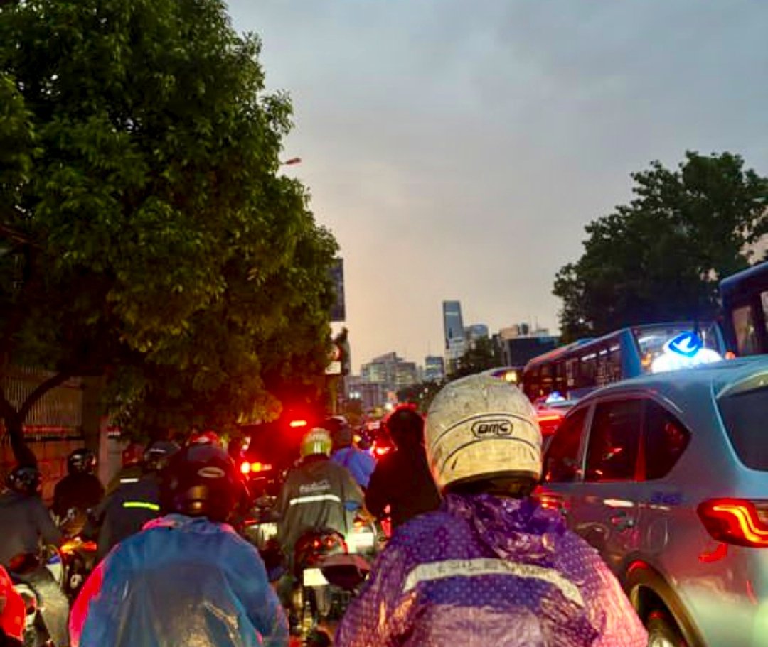 Jakarta Macet Usai Diguyur Hujan, Jaksel Jadi Titik Terparah