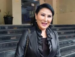 Lita Gading Penuhi Panggilan Polisi Soal Laporan Ahmad Dhani