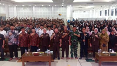 Ponpes Wali Barokah dan Kejari Kota Kediri Beri Edukasi Hukum ke Santri