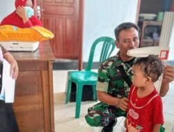 Babinsa Koramil 0820/07 Wonomerto Aktif Dampingi Posyandu Demi Kesehatan Masyarakat Desa Binaan