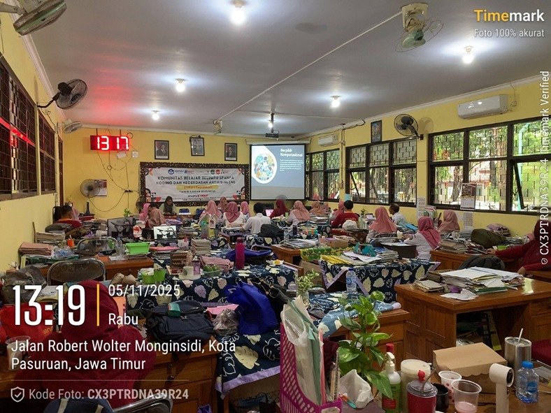 sekolah melaksanakan kegiatan Diseminasi Koding dan Kecerdasan Artifisial (AI)