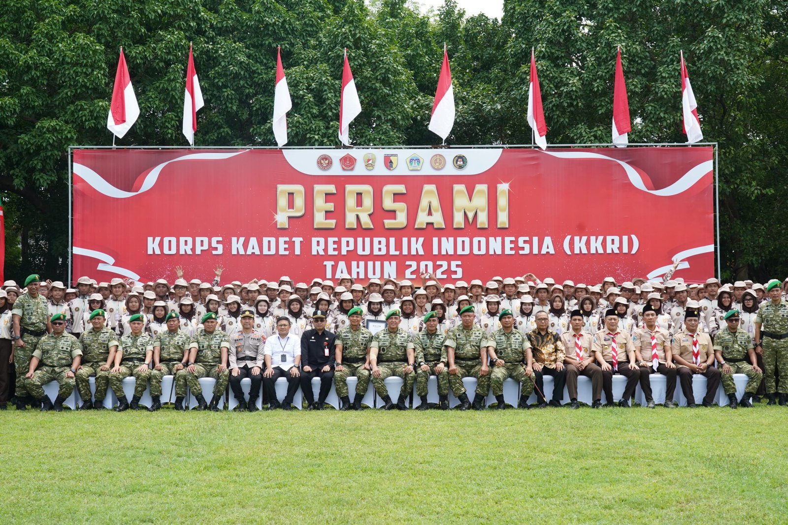 upacara penutupan Perkemahan Sabtu Minggu (Persami) Korps Kadet Republik Indonesia (KKRI) Gelombang III Tahun Anggaran 2025 di Lapangan PT Petrokimia Gresik