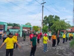 Babinsa Koramil 0820-17/Pakuniran Ikut Meriahkan Senam Bersama di Kecamatan Pakuniran.