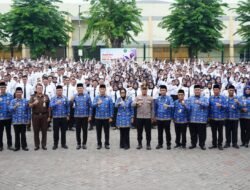 3.862 PPPK Paruh Waktu Resmi Terima SK, Bupati Subandi Tekankan Pelayanan Berempati dan Berakhlak.