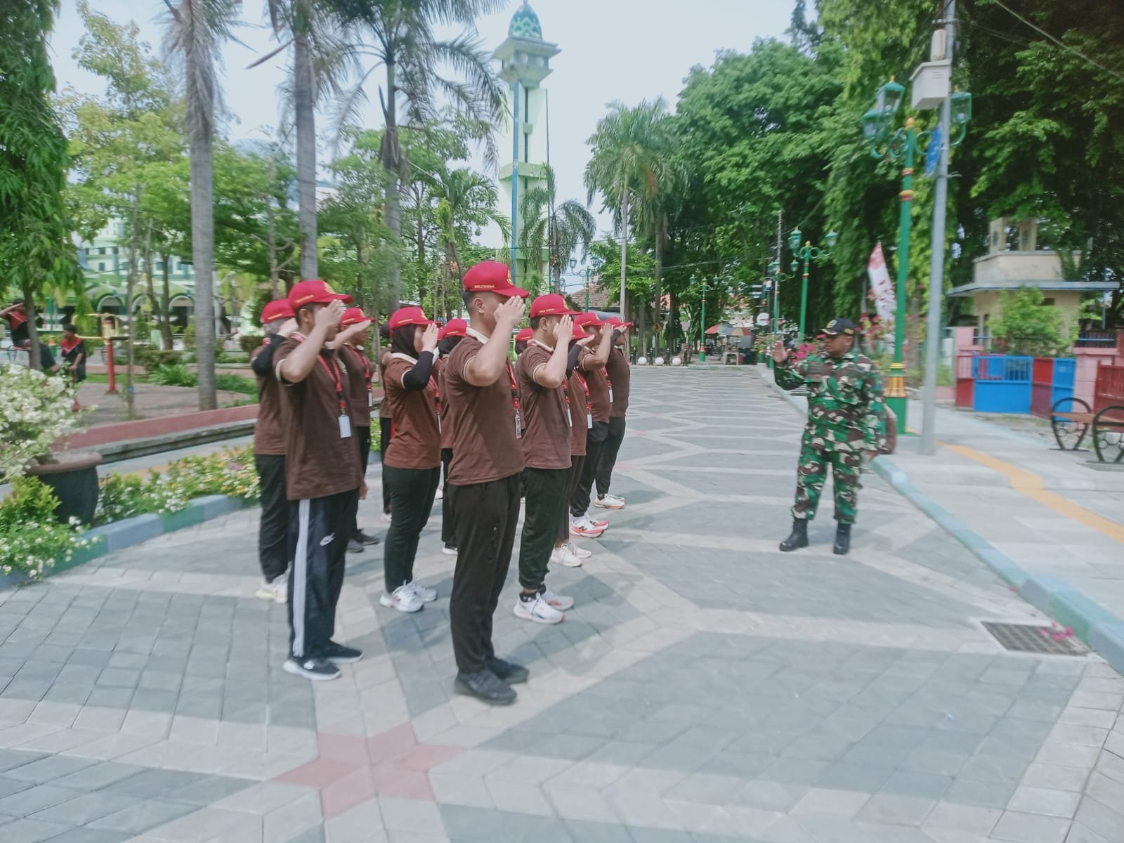 Pelatihan Dasar (Latsar) bagi Calon Pegawai Negeri Sipil (CPNS) Kejaksaan Republik Indonesia yang digelar di Alun-Alun Kraksaan