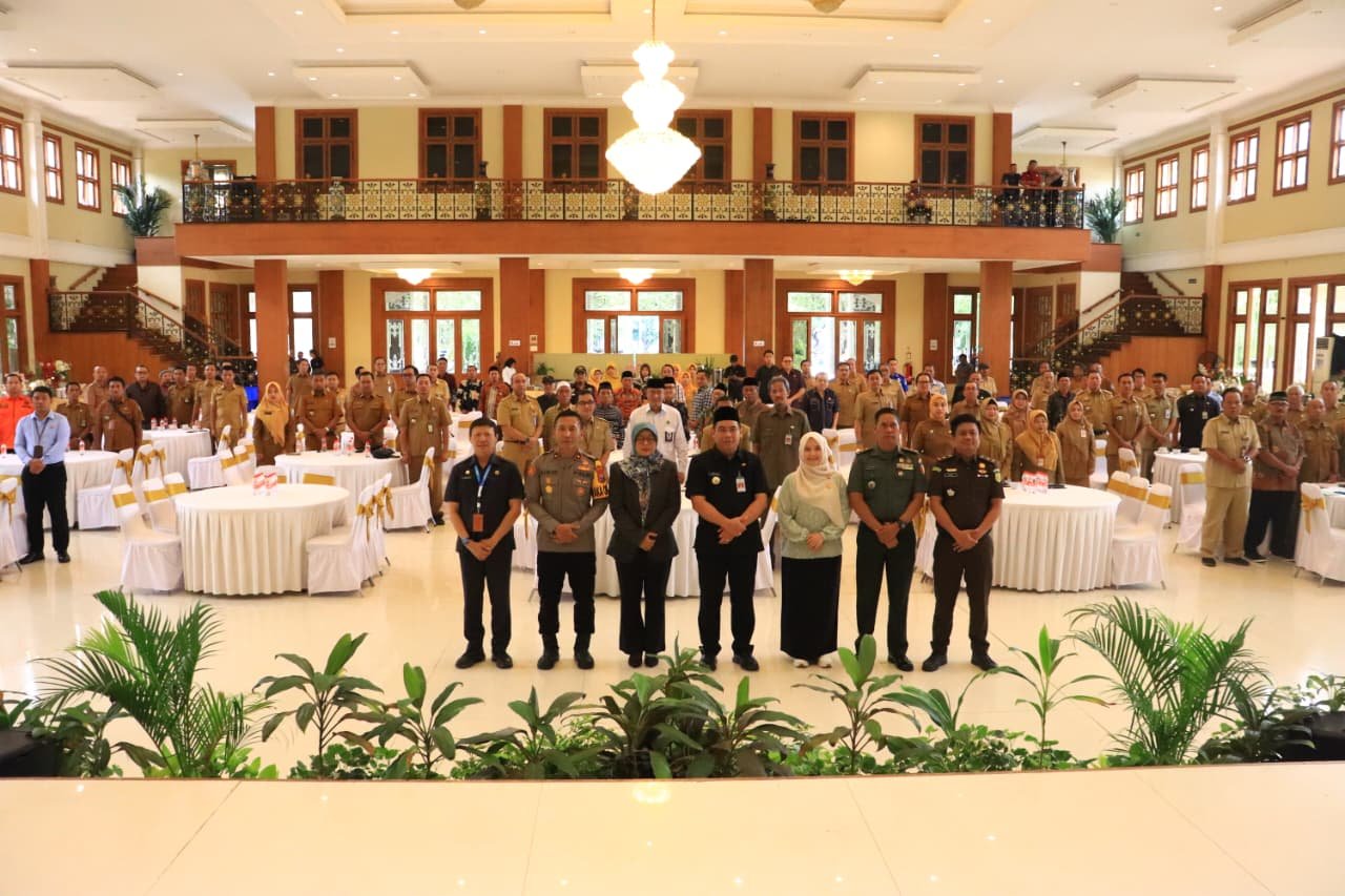 dialog interaktif yang mempertemukan Forkopimda, aparatur negara, serta masyarakat guna mendorong pembangunan Kota Probolinggo.