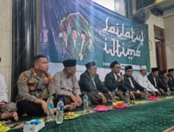 Kapolsek Wonoayu Jalin Kedekatan dengan Ulama lewat Kegiatan Lailatul Ijtima
