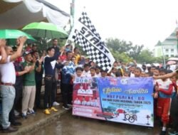 Kendati Diguyur Hujan, Jalan Santai HGN dan HUT ke-80 PGRI di Kaur Berlangsung Meriah