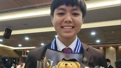 Api Hitam yang Mengaum