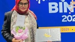 Dr. Retno Intani Raih Penghargaan Dosen Terbaik Binus University