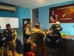 Satpol PP Demak Resmi Segel Tempat Karaoke dan Ratusan Miras