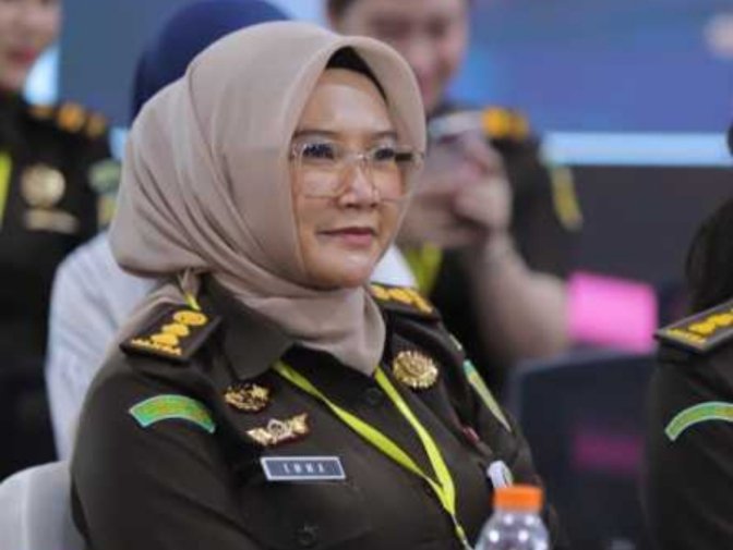 Ema Siti Huzaemah ahmad
