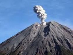 Gunung Semeru Kembali Erupsi, Warga Diminta Waspada