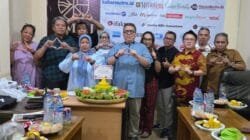 HUT ke-1 AMKI: Pengurus Gelar Syukuran dan Tumpengan Jumat Berkah