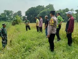 Babinsa Jerukpurut Kawal Monev APBDes Semester II Tahap II Tahun 2025