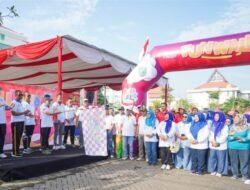 ASN Pemkab Pasuruan Ikuti Fun Walk Peringati HAKORDIA dan HUT KORPRI