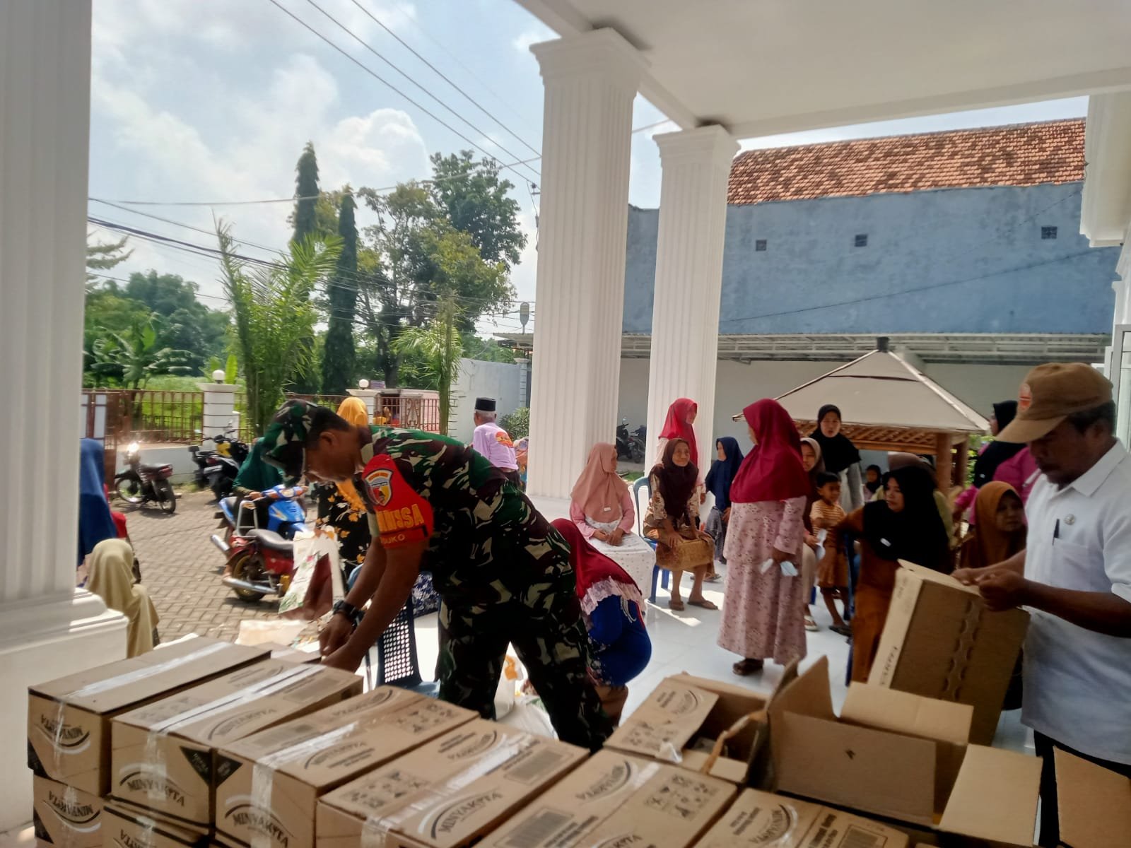 Bantuan Pangan Tahun 2025 Kecamatan Maron