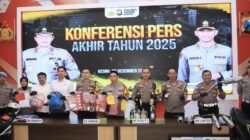 Polres Kediri Kota saat konferensi pers