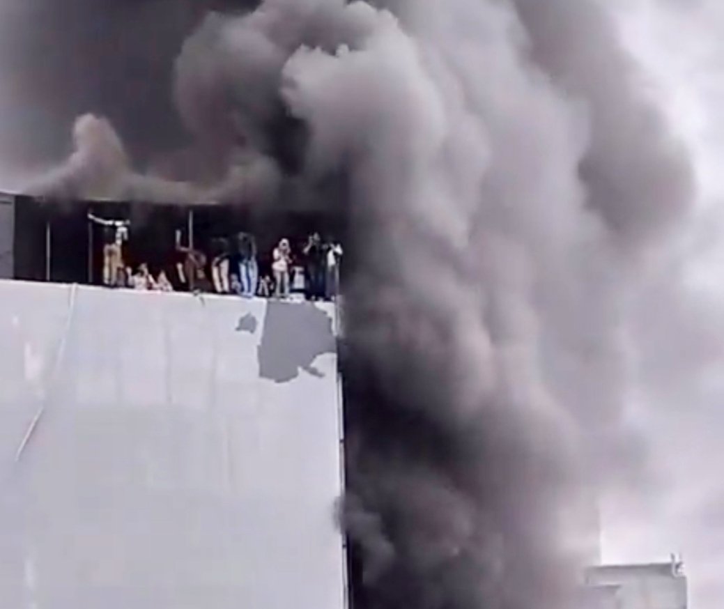 Kebakaran di Kemayoran: Petugas Sisir Gedung, 21 Karyawan Belum Ditemukan