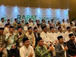 Rapat Pleno PBNU Tetapkan Zulfa Mustofa sebagai Pj Ketua Umum