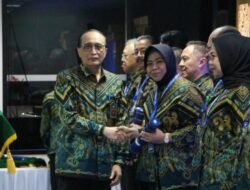 PN Jakpus Raih Juara I PTSP dan Penghargaan Keterbukaan Informasi Publik dari MA