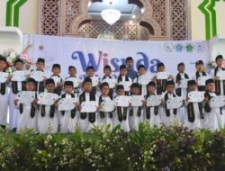 Rumah Tahfidz Alquds Wisuda 128 Santri: Langkah Awal Menuju Indonesia Emas 2045