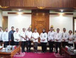 Eem Nurmanah dan Wayan Koster Matangkan Peresmian Posbankum di Bali